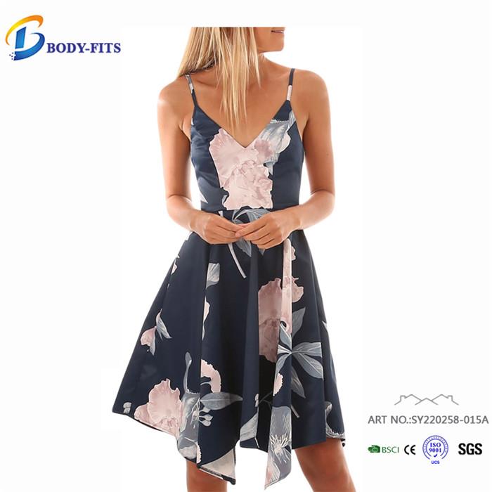 Floral und Print Kleider