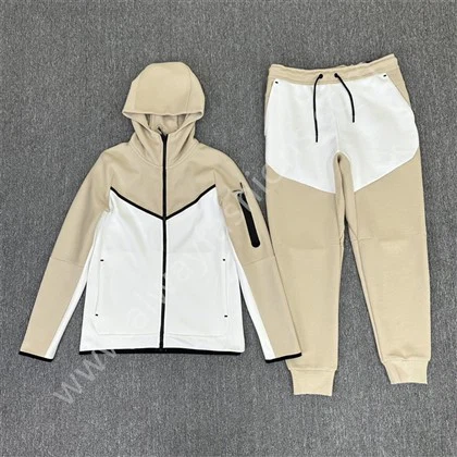 Nike Tech Fleece-Trainingsanzug